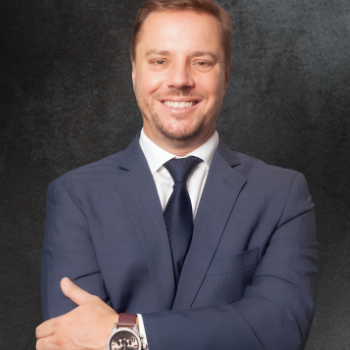 Dr. Marlos Melek